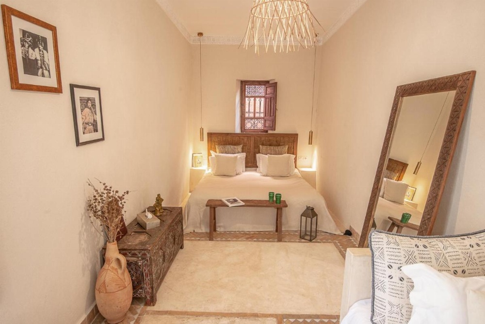 Room image 4